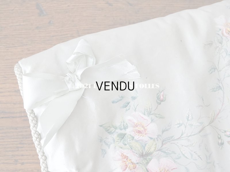 画像12: アンティーク  シルク製 ハンキーケース 野生の薔薇 &MARGUERITE パウダーグリーン ハンカチ用ポシェット