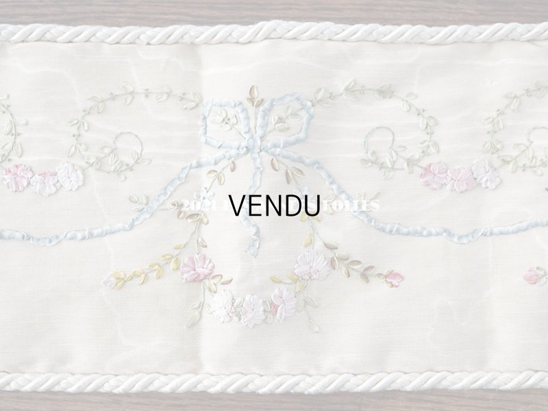 画像8:  アンティーク リボン刺繍のパネル ピアノカバー ローズパニエ　122×14cm