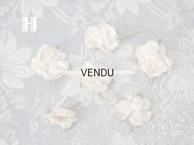 画像16: アンティーク  小さな薔薇の布花 4ピースのセット　パウダーピンク