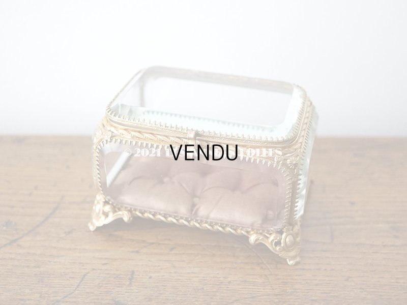 画像4: 19世紀 アンティーク ジュエリーボックス シルク製クッション スモーキーレッド