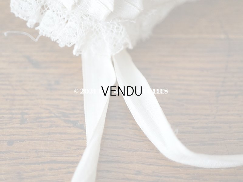 画像15: アンティーク ベビー用 小さなボネ オフホワイトのシルクリボン&レース