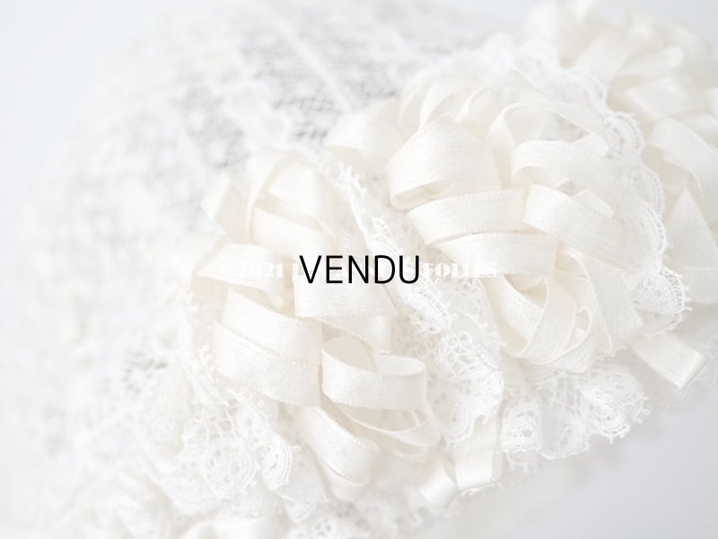 画像9: アンティーク ベビー用 小さなボネ オフホワイトのシルクリボン&レース