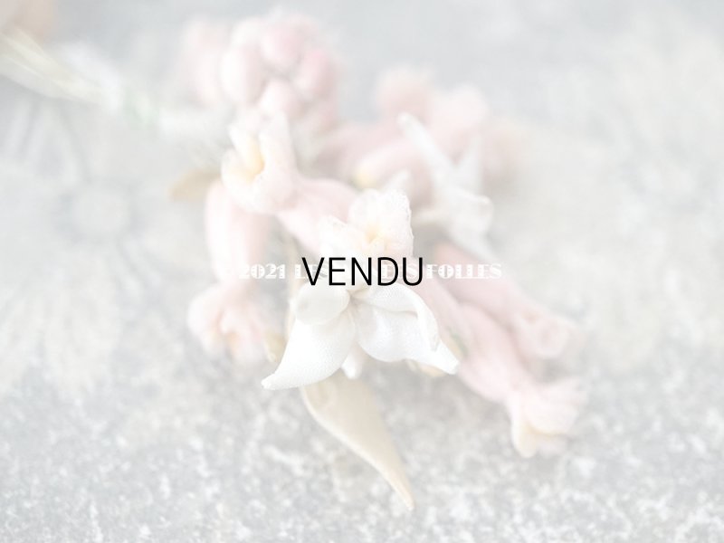 画像4: アンティーク シルクシフォンの布花 淡いピンクのツリガネソウ & オレンジの花