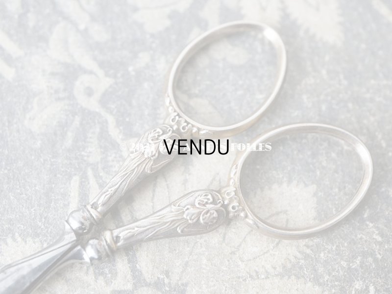 画像6: 1900年代 アンティーク シルバー製 アイリスの花 ソーイングセット 裁縫道具