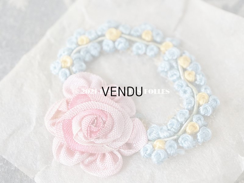 画像3: アンティーク ロココモチーフ  ピンクの薔薇 & 勿忘草のリース