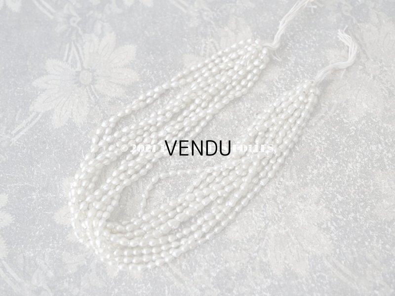 画像3: アンティーク スフレビーズ  ドロップ型 マット シルバー 3×4.5mm  吹きガラス製 ビーズ 約780ピース