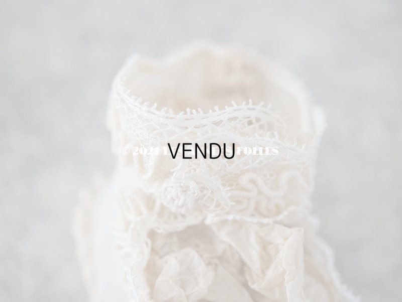 画像8: 1920年代 アンティーク 　水色のロココモチーフ付き ベビーシューズ  コード刺繍