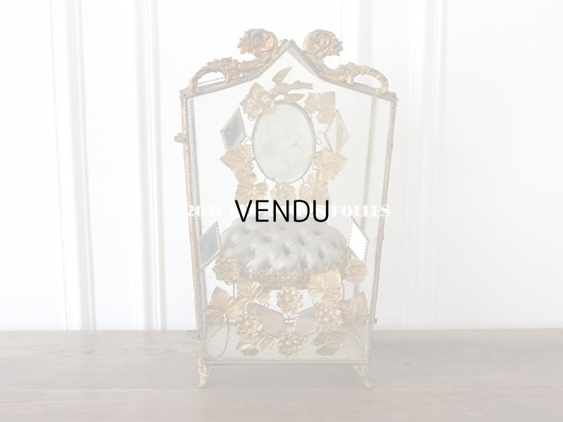 画像3: アンティーク グローブ・ド・マリエ 　ブルーグレーのシルク製クッション　ロカイユ装飾