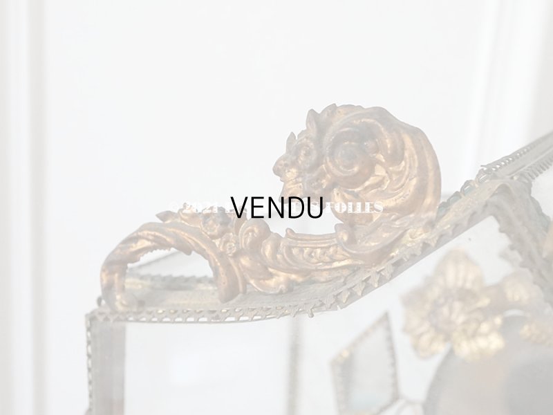 画像7: アンティーク グローブ・ド・マリエ 　ブルーグレーのシルク製クッション　ロカイユ装飾