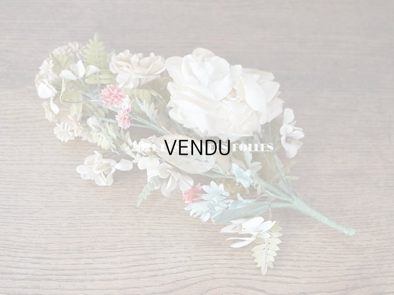 画像3: 19世紀末 アンティーク 　ウェディングブーケ 大きな薔薇 &　白菫　＆　赤詰草 ＆白詰草　結婚式 グローブ・ド・マリエ