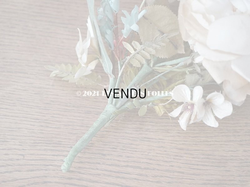 画像6: 19世紀末 アンティーク 　ウェディングブーケ 大きな薔薇 &　白菫　＆　赤詰草 ＆白詰草　結婚式 グローブ・ド・マリエ