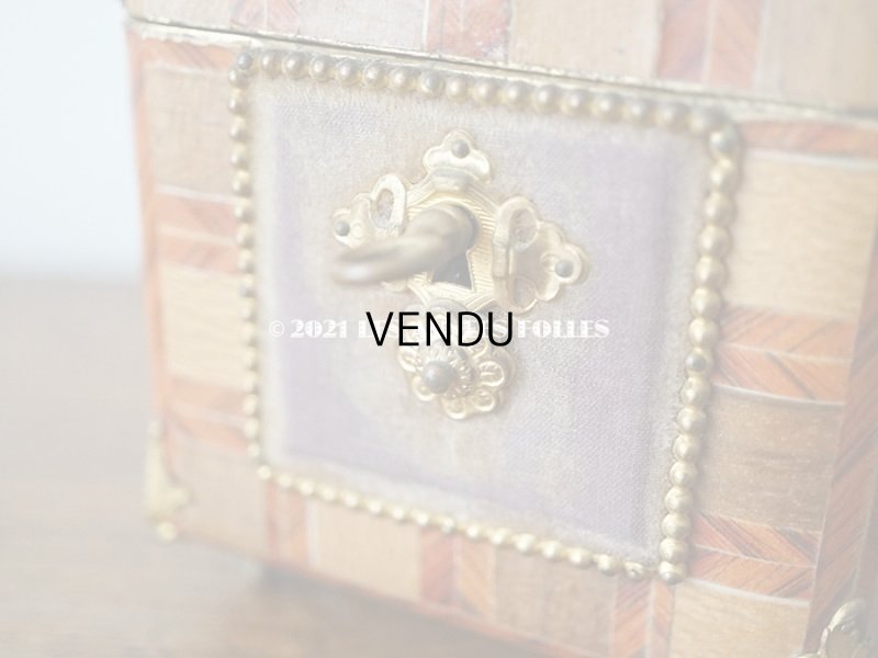 画像13: 19世紀 アンティーク ナポレオン3世時代 お菓子箱 ハンドル & 鍵　＆　脚付き チョコレートボックス 木箱 