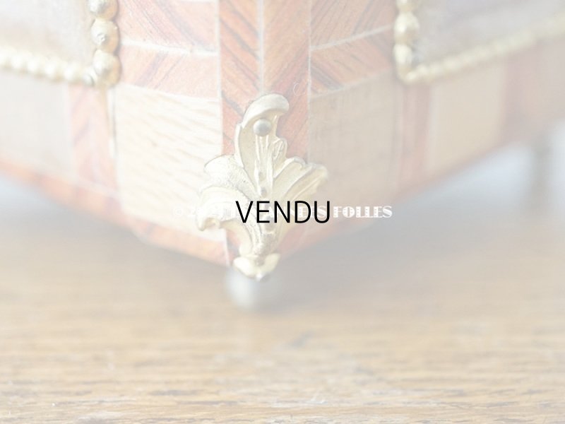 画像14: 19世紀 アンティーク ナポレオン3世時代 お菓子箱 ハンドル & 鍵　＆　脚付き チョコレートボックス 木箱 