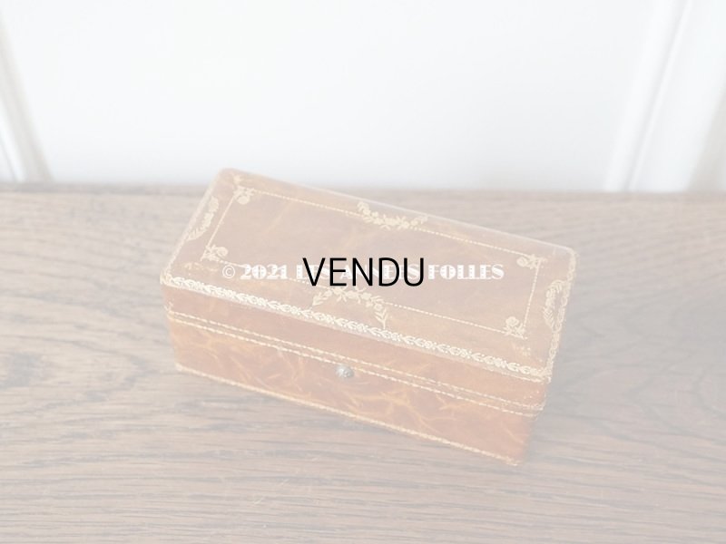 画像3: アンティーク 本革製 パフュームボックス 薔薇のガーランドの金彩入り - L.T.PIVER -