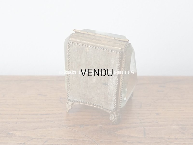 画像3: アンティーク 懐中時計 & ジュエリーボックス シャンパンゴールド & パウダーブルーのシルク製クッション