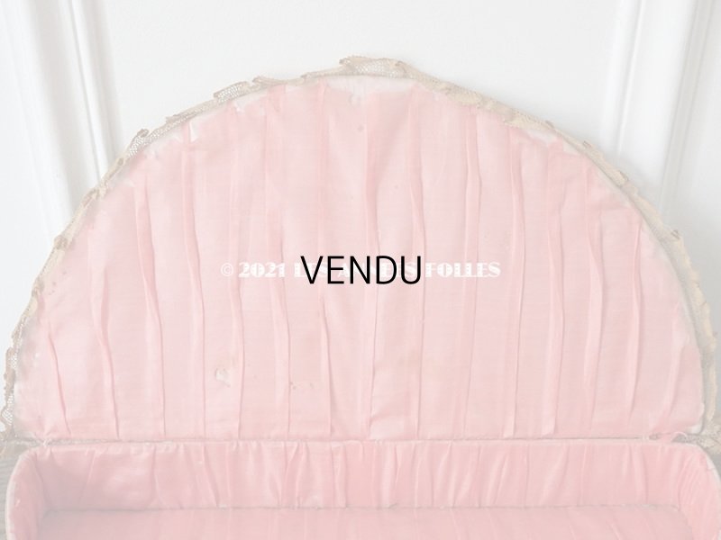 画像7: 1900年代 アンティーク ロココモチーフ付き 大きなカルトナージュボックス ピンク レースの装飾