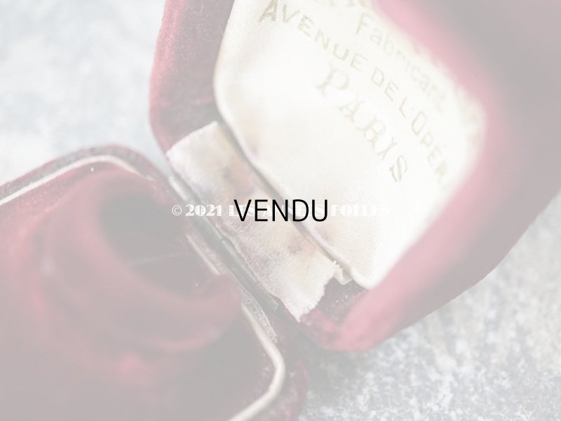 画像7: 1900年代 アンティーク イニシャル入り ベルベットのジュエリーボックス リングボックス ボルドー