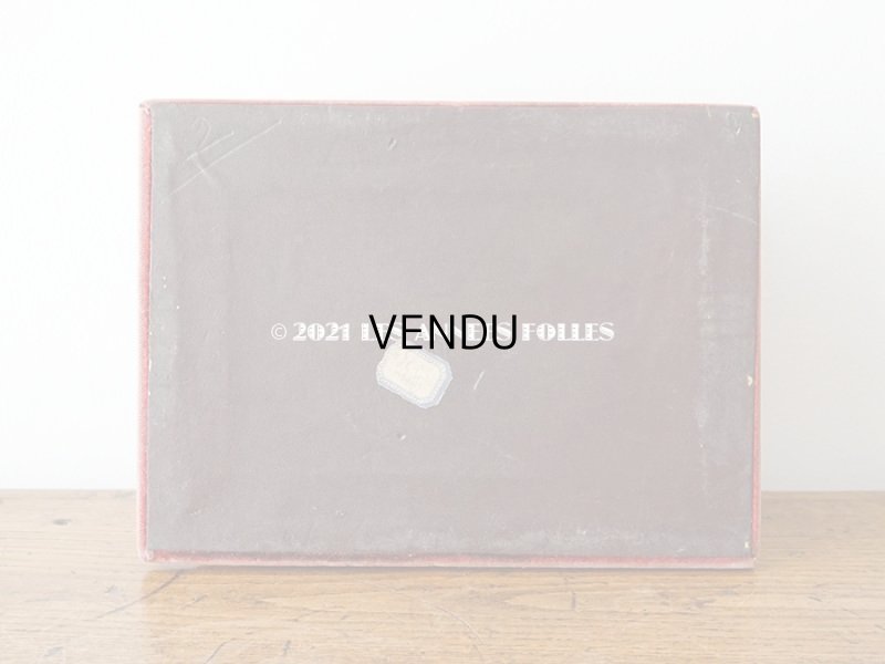 画像6: アンティーク ベルベットの台座 赤 スクエア型 オリジナルラベル付