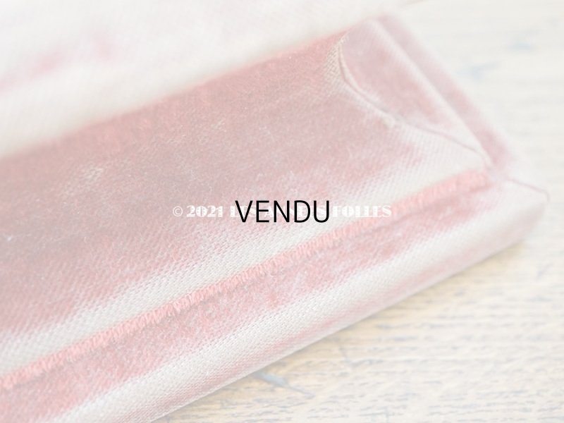 画像7: アンティーク ベルベットの台座 赤 スクエア型 オリジナルラベル付