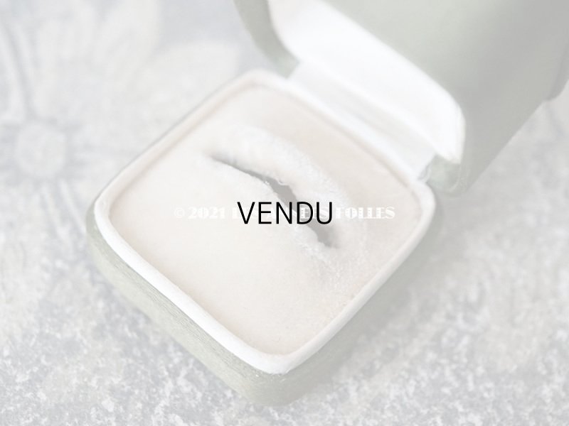 画像6: 1900年代 アンティーク  シルクサテンのリングボックス  カーキ　ジュエリーボックス