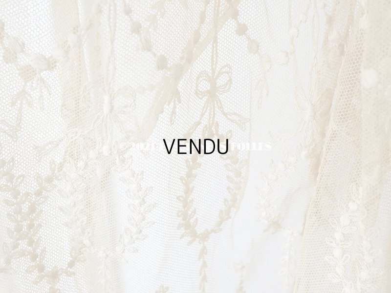 画像3: アンティーク カーテン (ペア) リボン柄 アイボリー＆キャメル色 85〜120cm幅×高さ275cmのカーテン2点