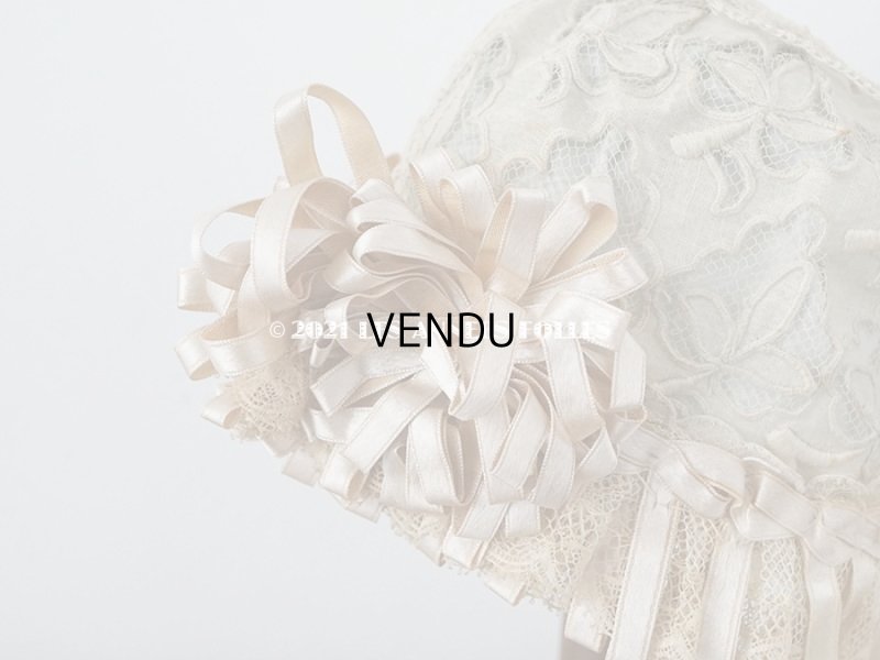 画像6: アンティーク ドール用 ベビー用 小さなボネ 透かし入り花模様のレース　＆　ベビーブルーのシルク地　＆　グレイッシュピンクのリボン