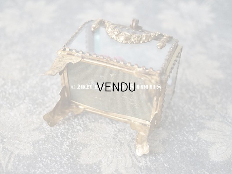 画像8: アンティーク ジュエリーボックス 花とリーフのガーランド シルク製クッション スモーキーレッド