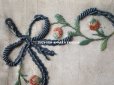 画像8: 18世紀末　アンティーク シルク製　ポシェット イニシャル　＆　ファイヤーハートの刺繍入り