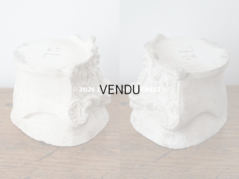 画像4: 1900年代 アンティーク マリア像の台座　石膏製 天使＆リボンのロカイユ装飾 M