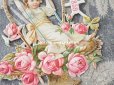画像4: 1900年代 アンティーク ダイカットクロモ　小さな女の子＆薔薇の花かご (4)