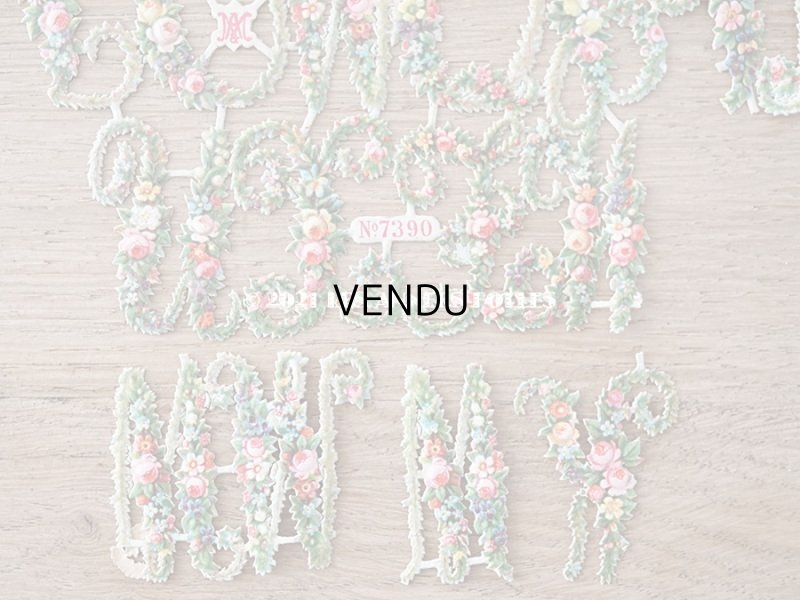 画像7: 1900年代 アンティーク ダイカットクロモ 薔薇&菫&鈴蘭&勿忘草のアルファベットのセット 24ピースのセット