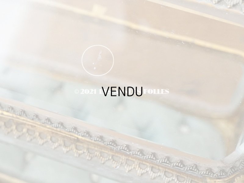 画像13: 19世紀 アンティーク ジュエリーボックス シルク製クッション 淡いブルー