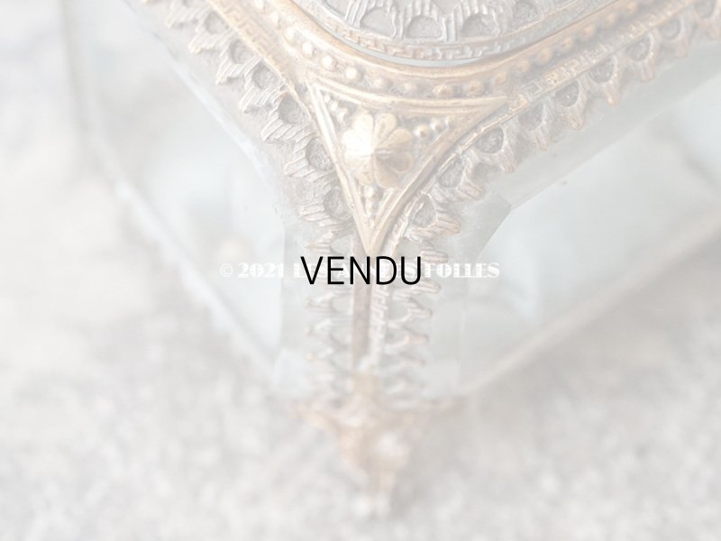 画像15: 19世紀 アンティーク ジュエリーボックス シルク製クッション 淡いブルー