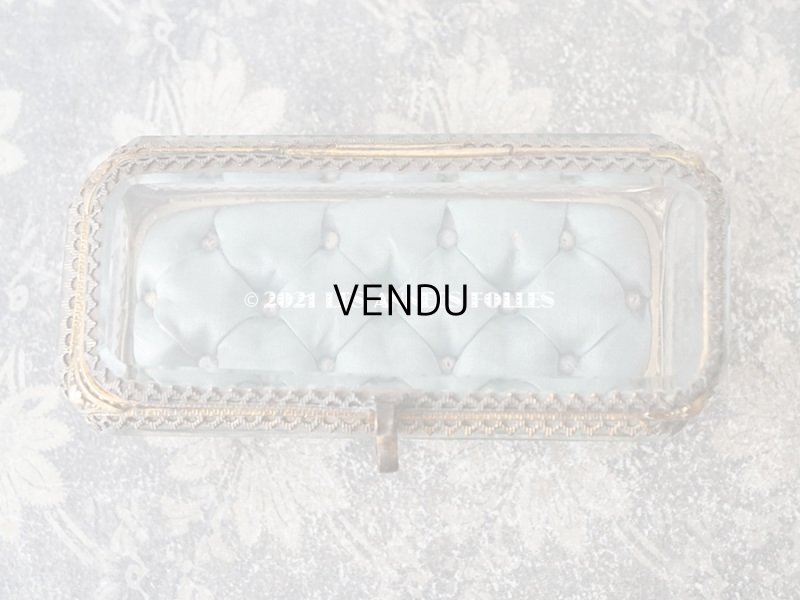 画像5: 19世紀 アンティーク ジュエリーボックス シルク製クッション 淡いブルー