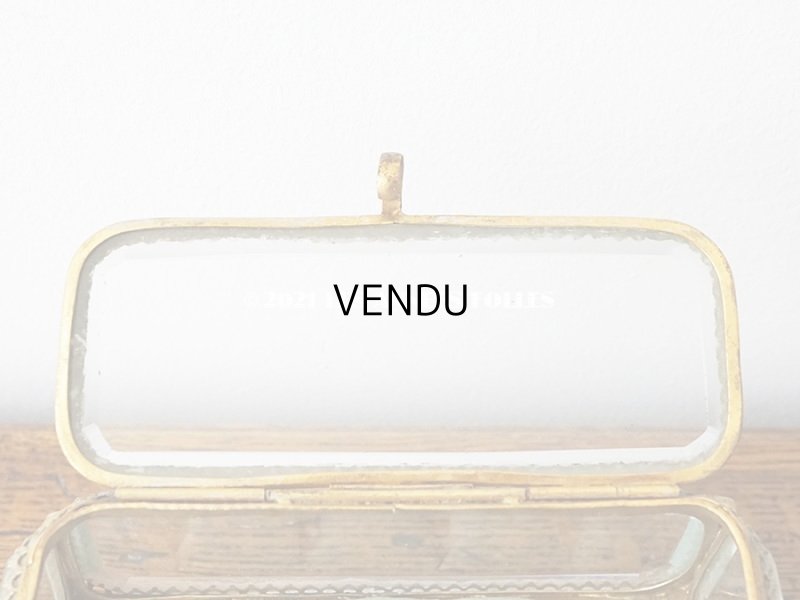 画像8: 19世紀 アンティーク ジュエリーボックス シルク製クッション 淡いブルー