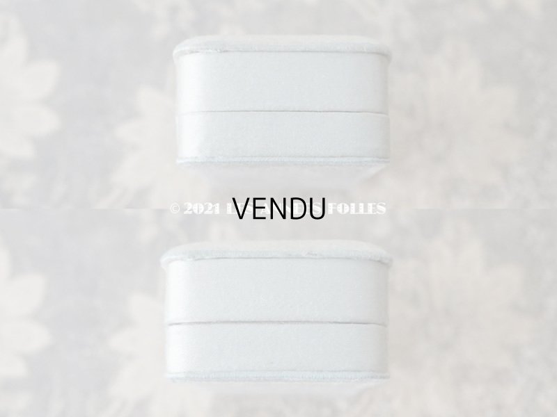 画像6: 1900年代 アンティーク  シルクサテンのジュエリーボックス  パウダーブルー