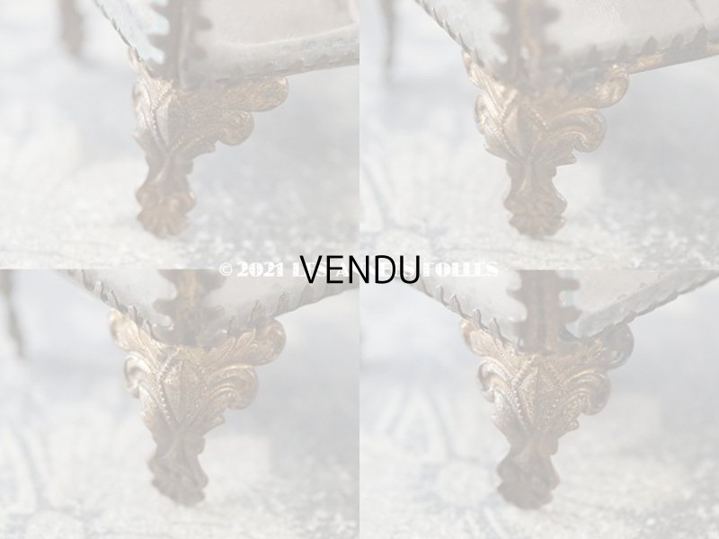 画像10: アンティーク ジュエリーボックス ベージュ・グレーのシルク製クッション 