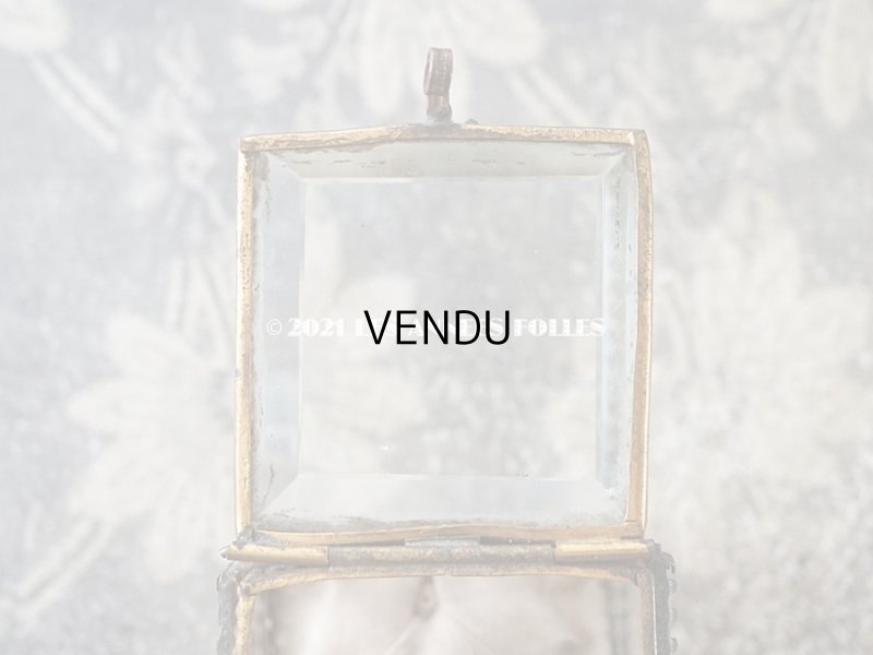 画像7: アンティーク ジュエリーボックス ベージュ・グレーのシルク製クッション 