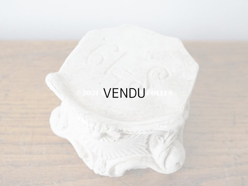 画像6: 1900年代 アンティーク マリア像の台座　石膏製 ハートのモチーフ