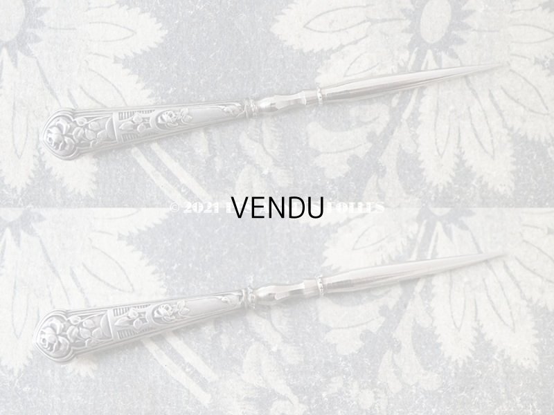 画像5: アンティーク シルバー製 薔薇の裁縫道具セット 