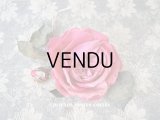 アンティーク ピンクの薔薇の大きな布花 コサージュ クオーター・ロゼット咲き