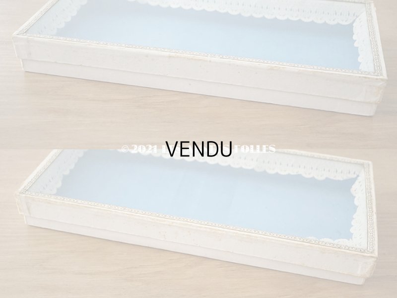 画像4: アンティーク プレザントワール 硝子の蓋のショーケース 初聖体の腕章入れ