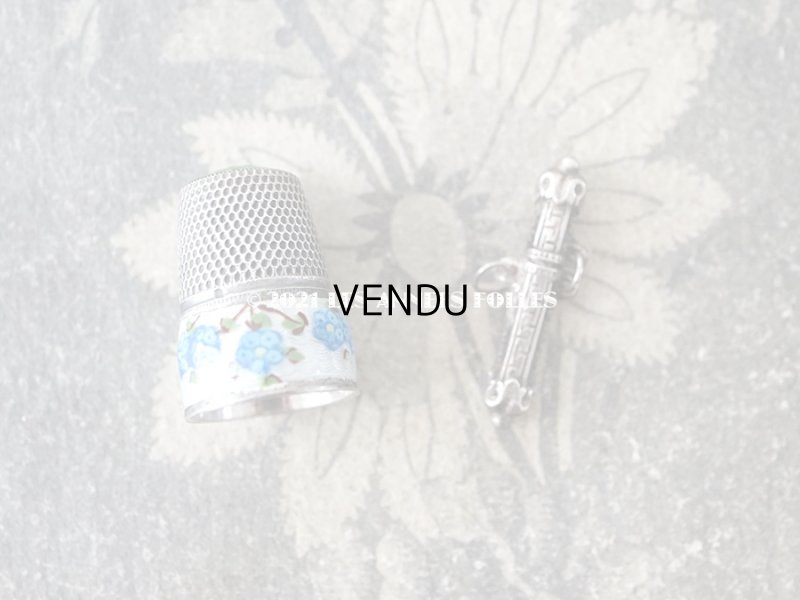 画像8: アンティーク ドール用 シルバー製 とても小さなニードルケース シャトレーヌ用