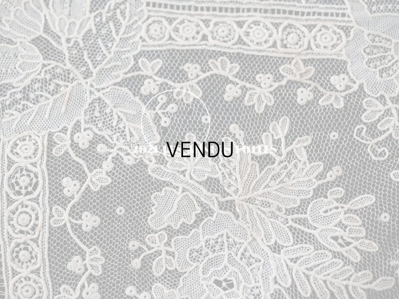 画像17: 【クリスマスセール2021対象外】19世紀 アンティーク キリストのイニシャル入り ポワンドガーズのハンカチ 【 ポワン・ド・ガーズ 】