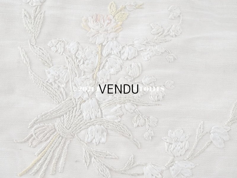 画像11: 【クリスマスセール2021対象外】アンティーク リボン刺繍のパネル 薔薇の花かご　＆　鈴蘭