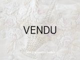 【クリスマスセール2021対象外】アンティーク リボン刺繍のパネル 薔薇の花かご　＆　鈴蘭