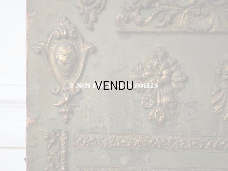 画像6: 1900年代 アンティーク  メタル製 オーナメントの大きなサンプラー 47×62cm