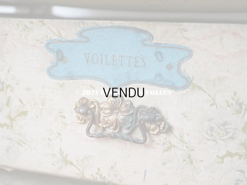 画像9: 【セール対象外】1900年代 アンティーク  カルトナージュチェスト 淡いピンクのリボン&ブルーの薔薇のガーランド