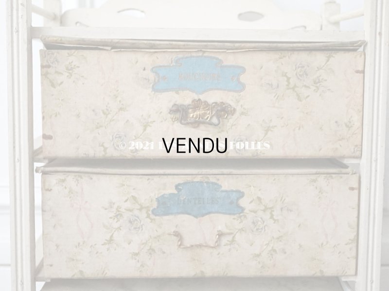 画像7: 【セール対象外】1900年代 アンティーク  カルトナージュチェスト 淡いピンクのリボン&ブルーの薔薇のガーランド