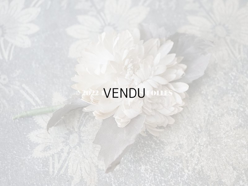 画像11:  アンティーク 布花 西洋菊 クリザンテーム　コサージュ オフホワイト